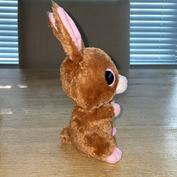 Ty Hopson Rabbit Plush - Picture 5 of 10